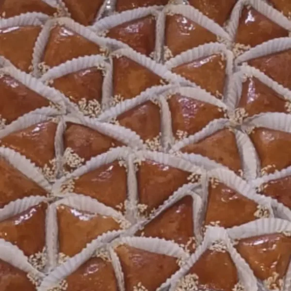Briwat marocain aux amandes